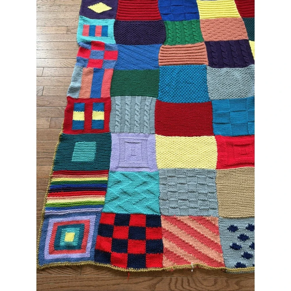 HANDMADE CROCHET GRANNY SQUARE AFGHAN/ THROW 74